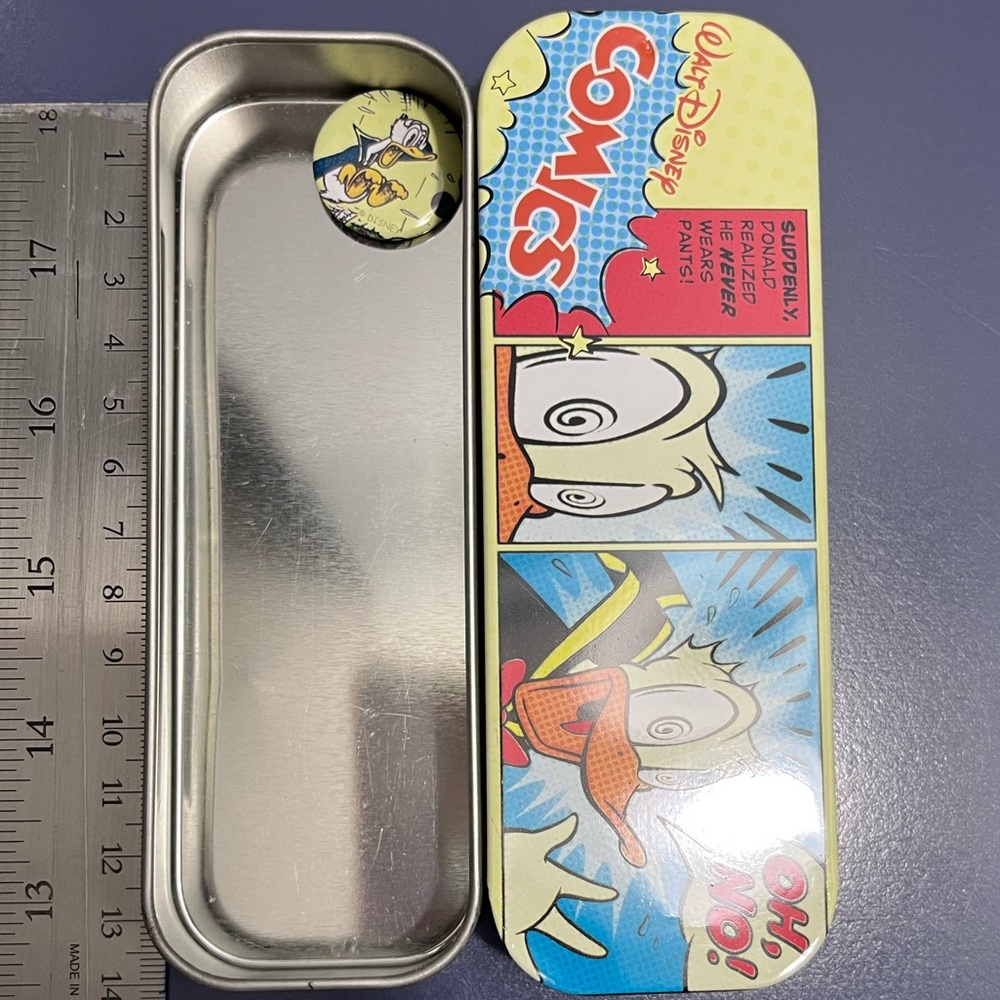 Walt Disney COLLECTION Comics Donald Duck TIN CASE + Button (NOT INCLUDED WATCH)
